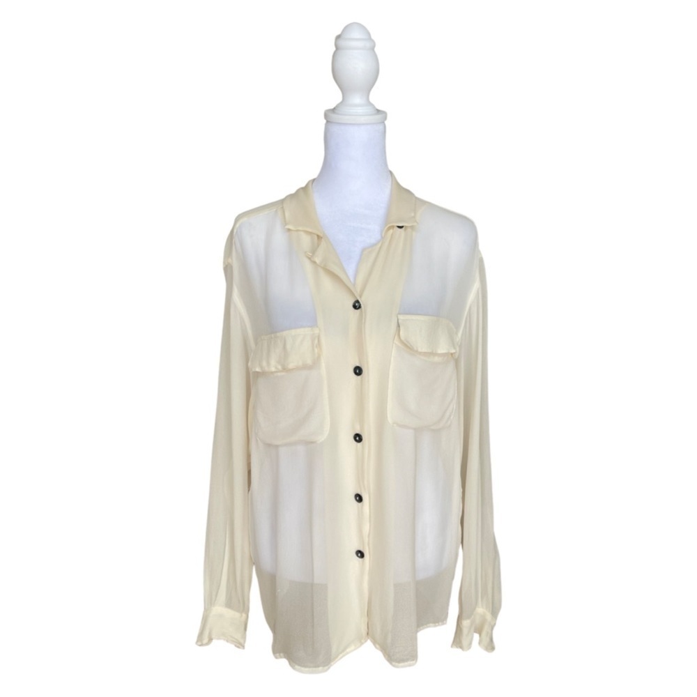 Vintage Silx Women’s 100% Silk Sheer Button Down blouse Size Small